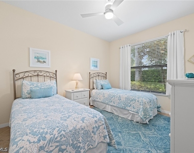 9844 Venezia Circle - Photo Thumbnail 21
