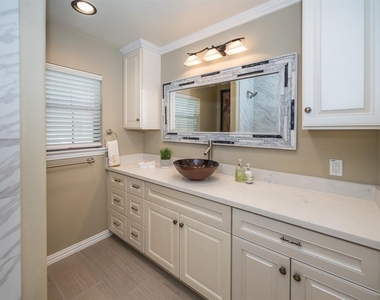 11038 Waxwing Street - Photo Thumbnail 17