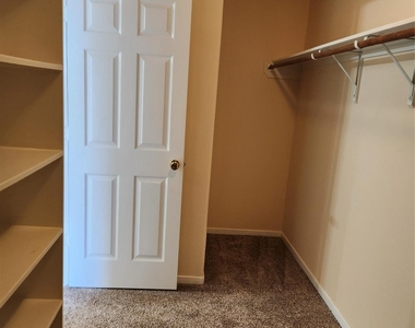 15319 Streetcar Court - Photo Thumbnail 15