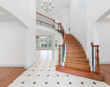 3505 Parkside Drive - Photo Thumbnail 17