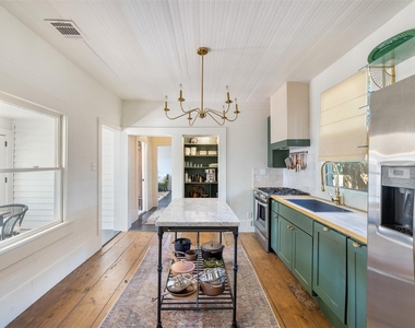206 N Rusk - Photo Thumbnail 13
