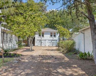 206 N Rusk - Photo Thumbnail 28