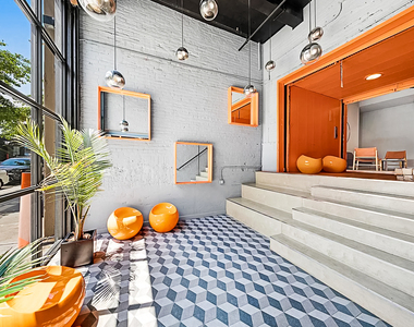 315 Seigel Street - Photo Thumbnail 11