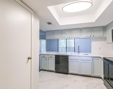 14911 Wunderlich Drive - Photo Thumbnail 9