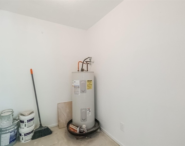 14911 Wunderlich Drive - Photo Thumbnail 25