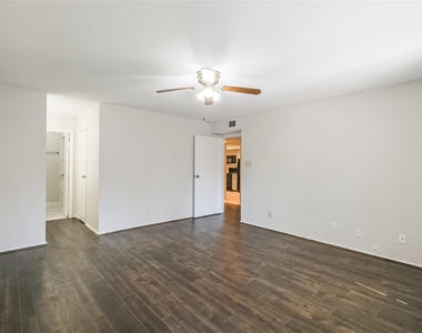 14911 Wunderlich Drive - Photo Thumbnail 16