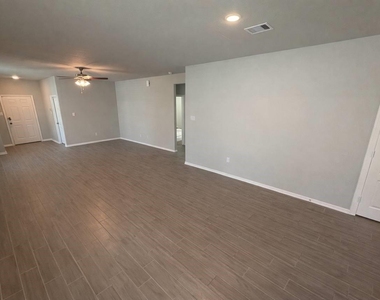 20023 Tuft Canyon Court - Photo Thumbnail 3