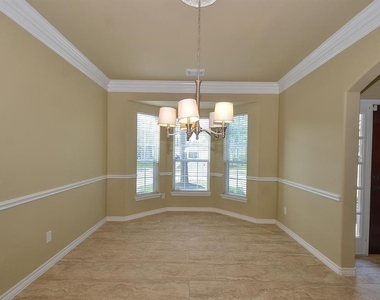 5503 Langhorne Court - Photo Thumbnail 4