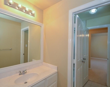 5503 Langhorne Court - Photo Thumbnail 20