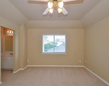 5503 Langhorne Court - Photo Thumbnail 19