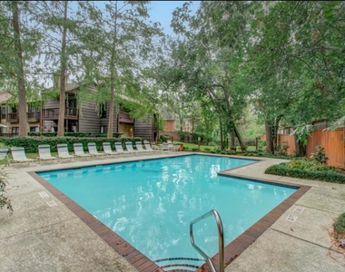 11711 Memorial Drive - Photo Thumbnail 15