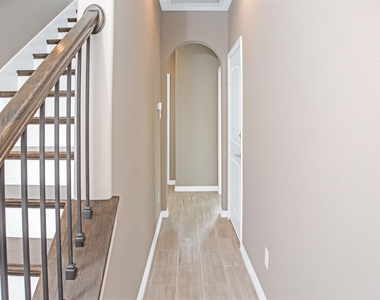 3911 Griggs Road - Photo Thumbnail 27