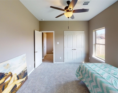 3911 Griggs Road - Photo Thumbnail 31
