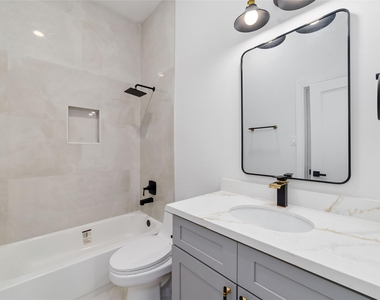 6717 England Street - Photo Thumbnail 9