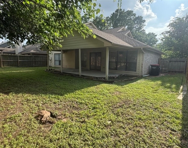 9826 Chiselhurst Drive - Photo Thumbnail 23