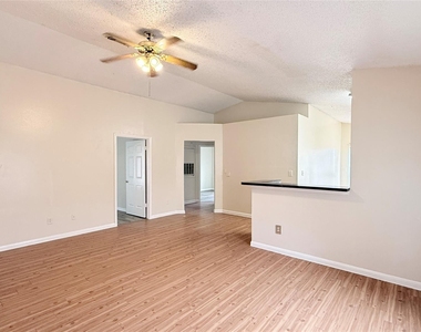 15821 Ridgecroft Road - Photo Thumbnail 2