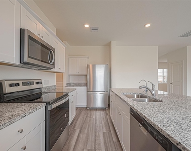 3993 Fringetree Lane - Photo Thumbnail 7