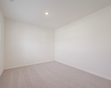 3993 Fringetree Lane - Photo Thumbnail 4