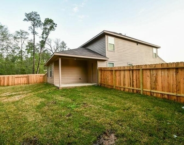 433 North Meadows Drive - Photo Thumbnail 1