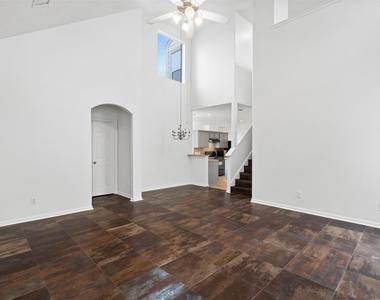 13223 Southpoint Lane - Photo Thumbnail 2