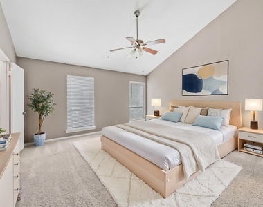 7716 Challie Lane - Photo Thumbnail 10