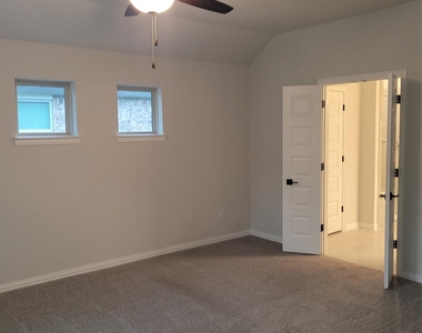 338 Honey Mesquite Path - Photo Thumbnail 13