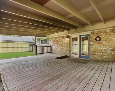 2115 Oak Shores Drive - Photo Thumbnail 34