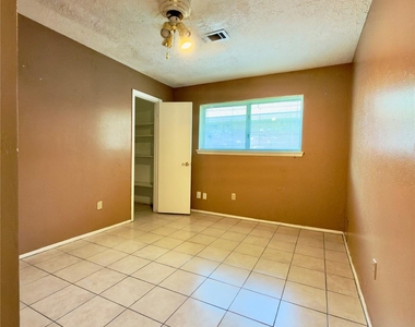 23115 Bright Star Drive - Photo Thumbnail 10