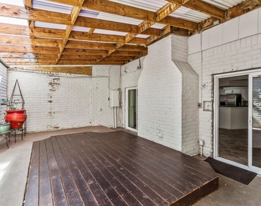 10788 Briar Forest Drive - Photo Thumbnail 11