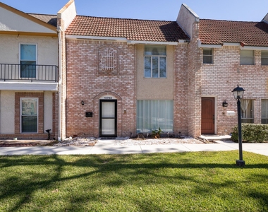 10788 Briar Forest Drive - Photo Thumbnail 25