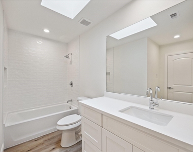 1935 Willow Road - Photo Thumbnail 27
