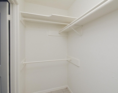 16518 Monte Carlo Lane - Photo Thumbnail 24