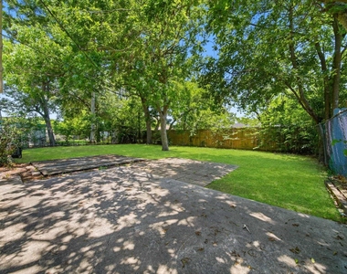 3025 Vance Avenue - Photo Thumbnail 11