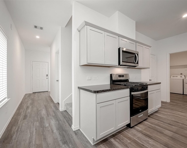 5619 Vintage Oakmont Drive - Photo Thumbnail 14