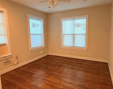 4308 Leeland Street - Photo Thumbnail 3