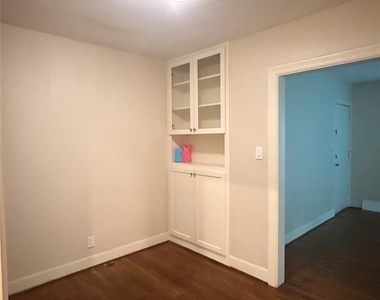 4308 Leeland Street - Photo Thumbnail 4