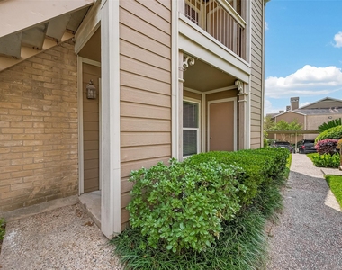 1860 White Oak Drive - Photo Thumbnail 26