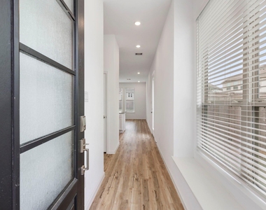 21118 Rio San Jose Court - Photo Thumbnail 3