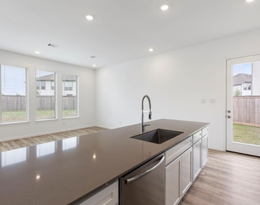 21118 Rio San Jose Court - Photo Thumbnail 8