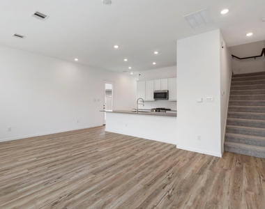 21118 Rio San Jose Court - Photo Thumbnail 12