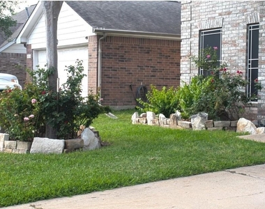 16130 Coleburn Drive - Photo Thumbnail 2