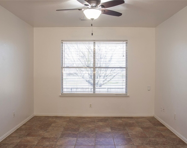 16130 Coleburn Drive - Photo Thumbnail 9