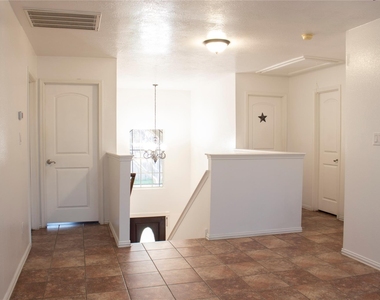 16130 Coleburn Drive - Photo Thumbnail 10