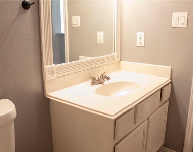 16130 Coleburn Drive - Photo Thumbnail 21