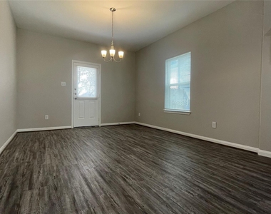 4510 Mayflower Street - Photo Thumbnail 16
