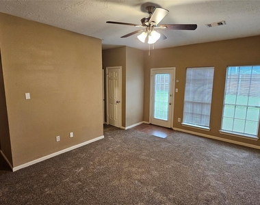 14734 Treborway Drive - Photo Thumbnail 24