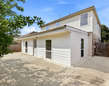 18427 Grove Brook Lane - Photo Thumbnail 47