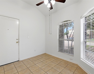 18427 Grove Brook Lane - Photo Thumbnail 20