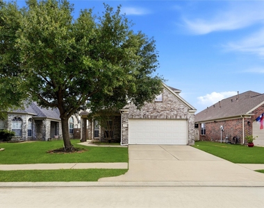 18427 Grove Brook Lane - Photo Thumbnail 3