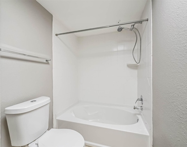 2700 Revere Street - Photo Thumbnail 23